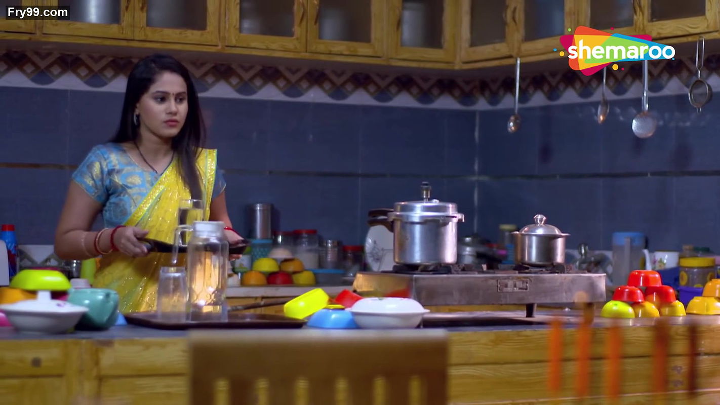 Hot Sexy Crime patrol girl steamy scenes from crime alert