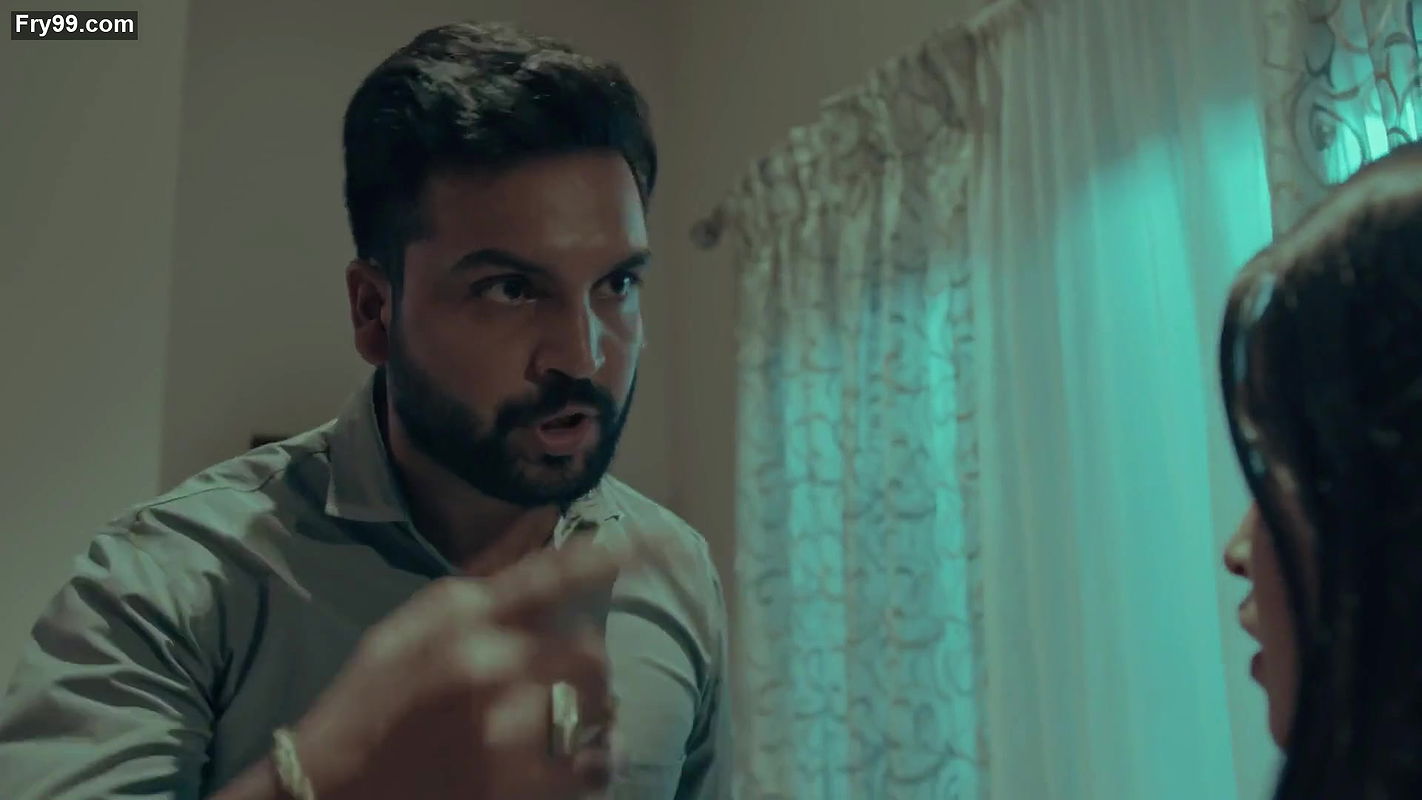 Hot Sexy girls navel,boob Scenes from crime patrol