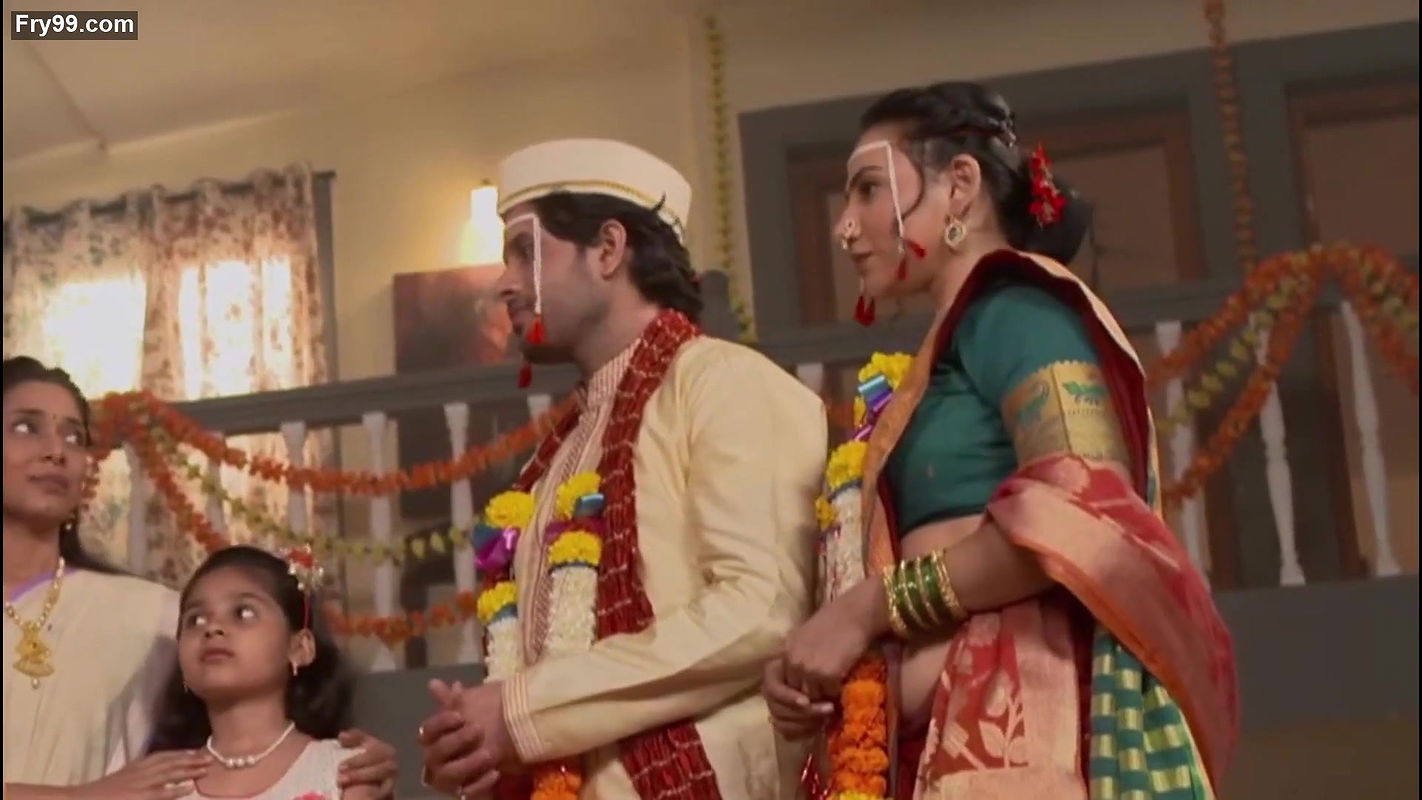 Hot sexy lady from crime patrol steamy scenes