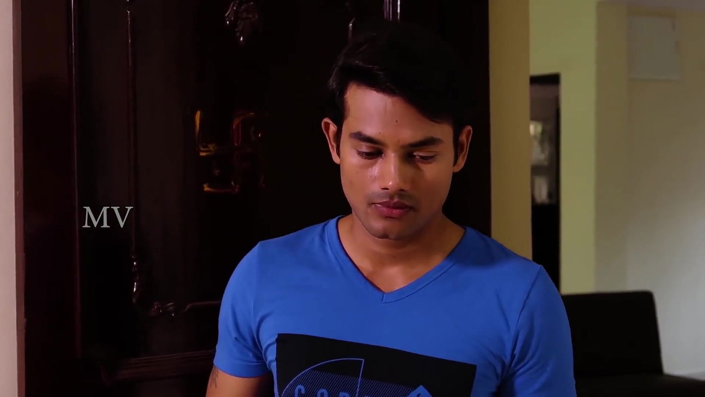 Jawan Bhabhi Ki Manchali Jawani – Najayaz Sambandh