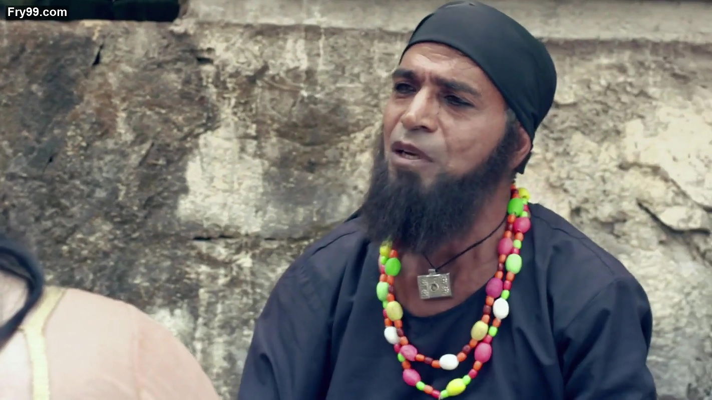 Sexy aunty from crime patrol