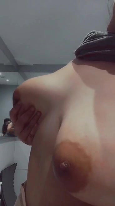 Beautiful Chubby Big Booby Girlfriend Showing Nude Spreading Ass Teasing 12 Videos 22