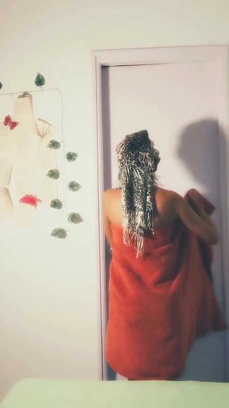 RITU AFTER BATH NAUGHTY EROTIC FAPWORTHY GF MATERIAL WILD LOOKS 22