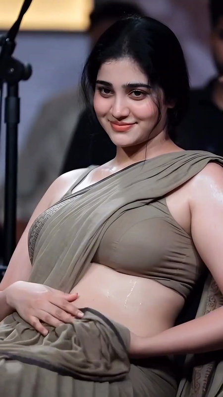 Pretty girl looking hot in saree 22