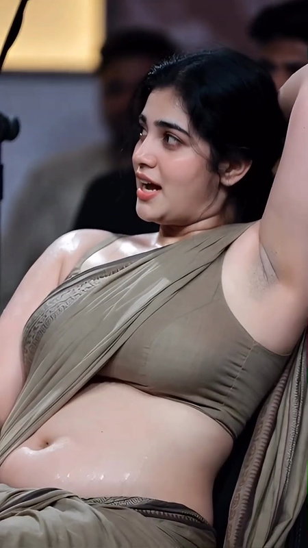 Pretty girl looking hot in saree 22