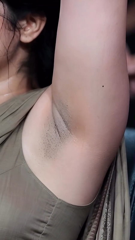 Pretty girl looking hot in saree 22