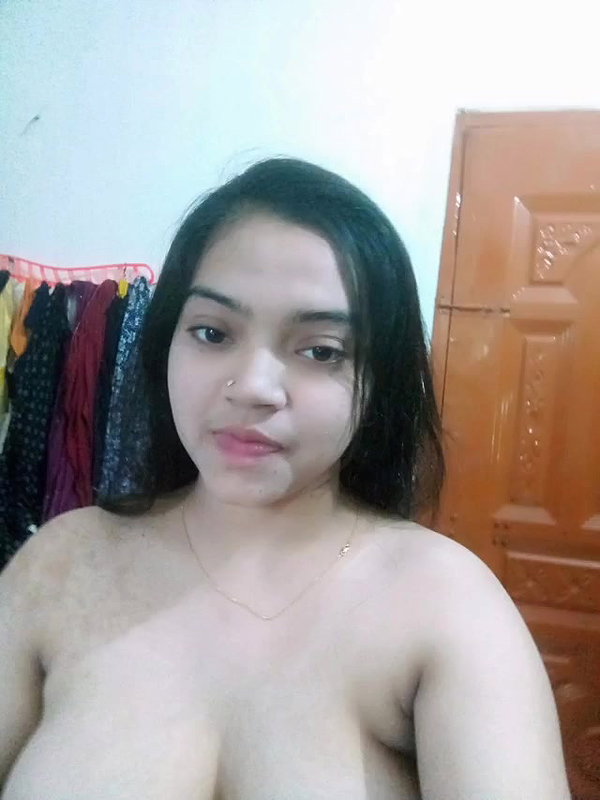 Beautiful Sexy Girlfriend Showing Boobs Teasing In Bra Panty 24