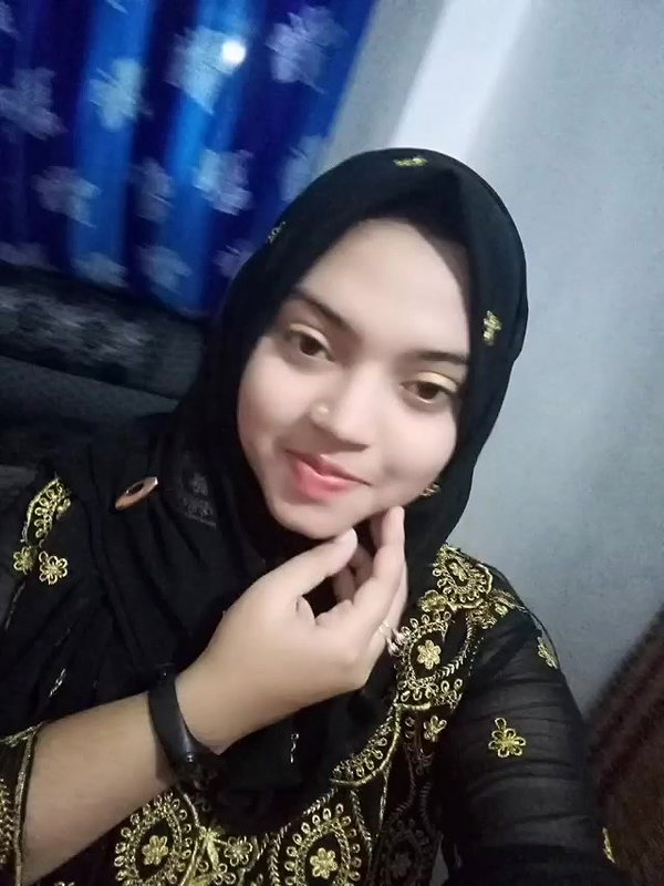 Beautiful Sexy Girlfriend Showing Boobs Teasing In Bra Panty 24