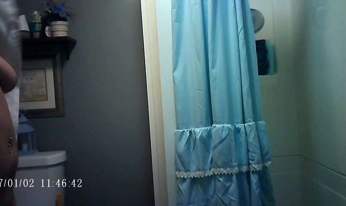 Beautiful Elder Sister Nude Captured In Bathroom 3 Videos 23