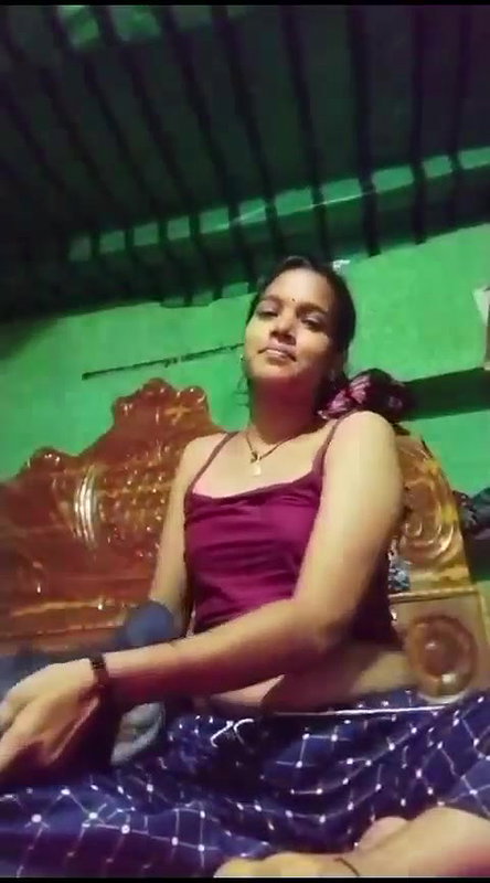 Beautiful Village Girlfriend Showing Nude 22