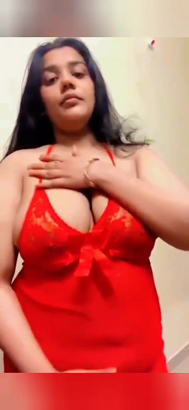 Big boobs bhabi enjoying juggling her tits 22