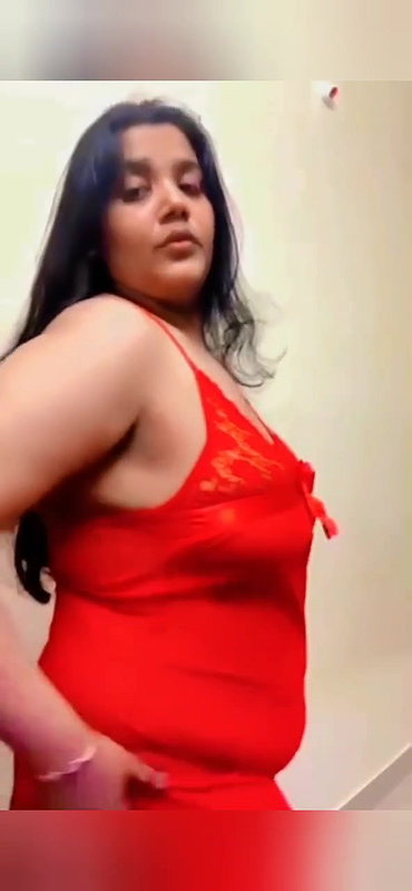 Big boobs bhabi enjoying juggling her tits 22