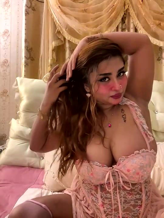 Redchiiii hot couple hardcore smooching 22