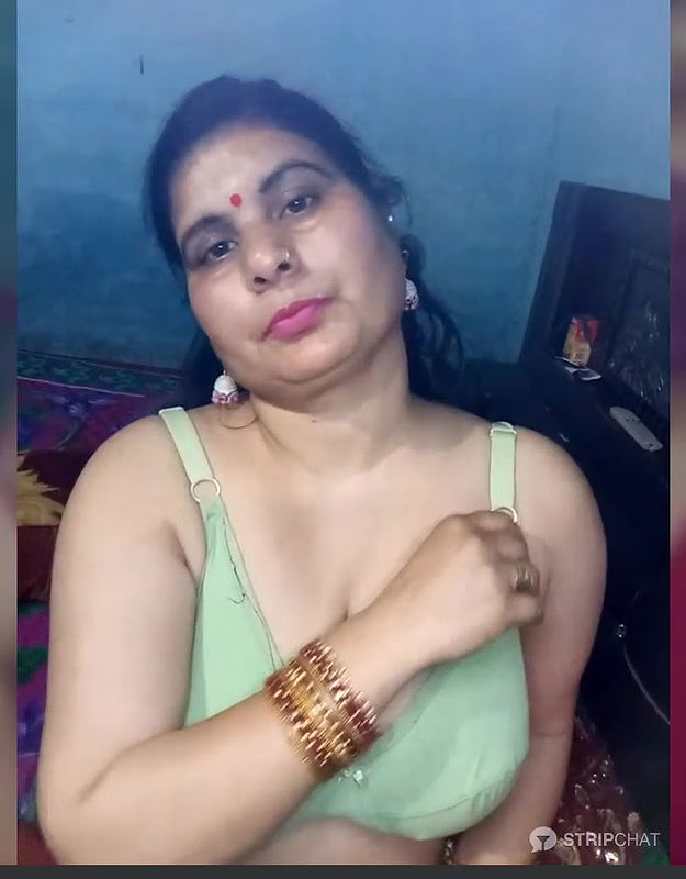 Anjali-25-stripchat-ticket-show