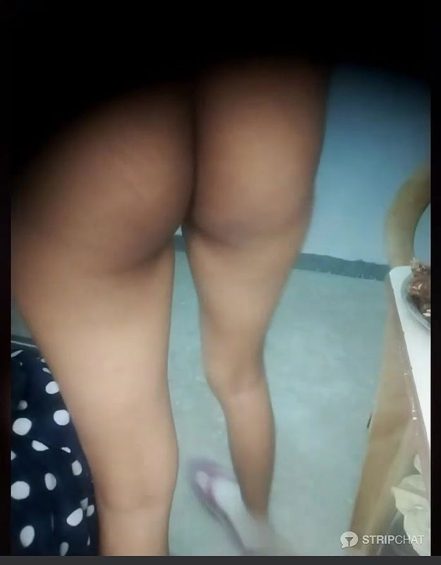 Sexey-Puja-stripchat-ticket-show