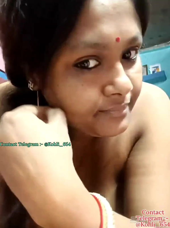 Hotty-rosni-stripchat-ticket-show