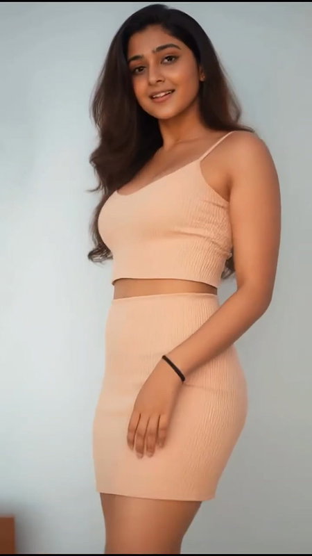 Indian sexy Babe hot cleavage 22