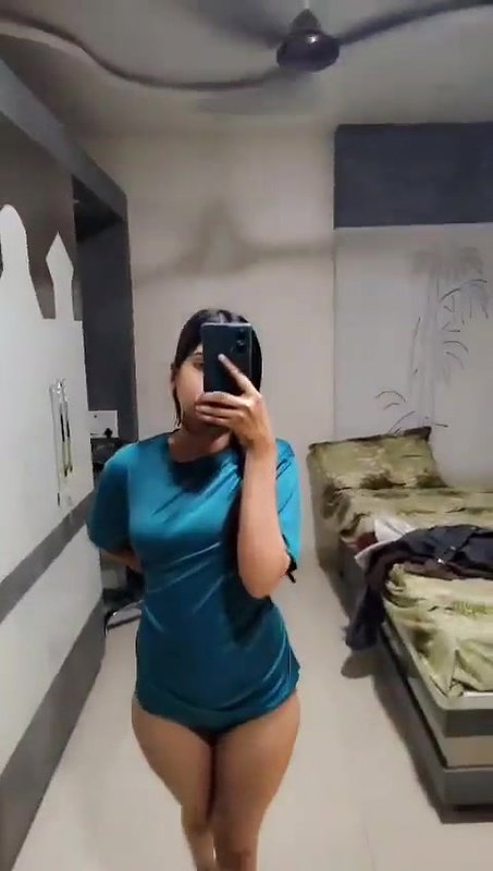 Sexy Girlfriend Showing Nude [Includes Updates] 238