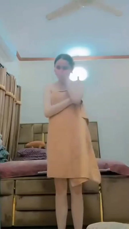 Hottest babe showing her naked body with cute expression towel drop 22