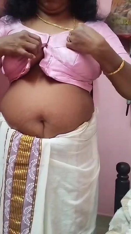 Chubby Mallu Wife Nude Captured 22