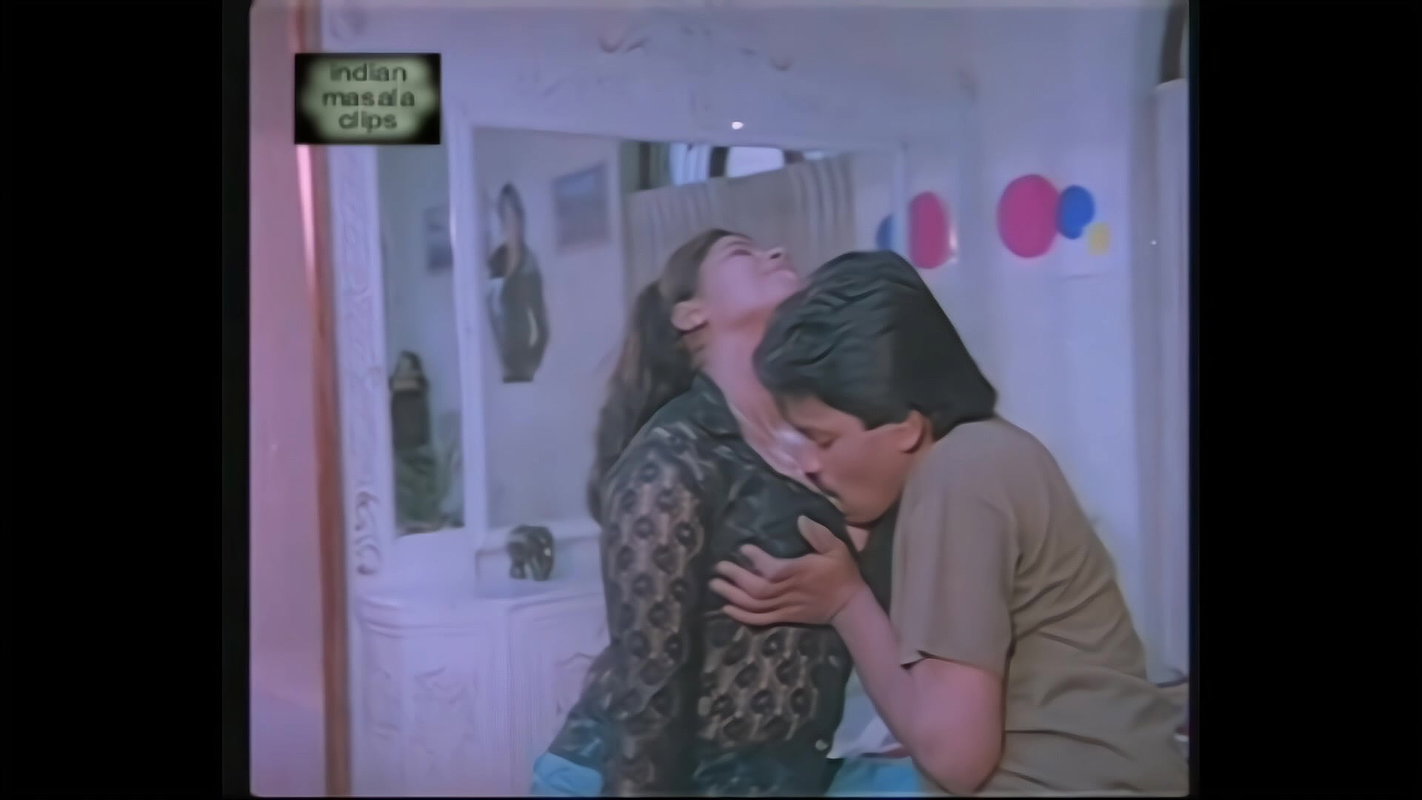 Madalasa Boobs Sucked with Ice cream 1080P 22