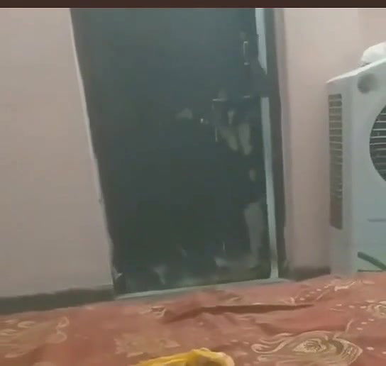 Nude Desi Aunty Walking Capture