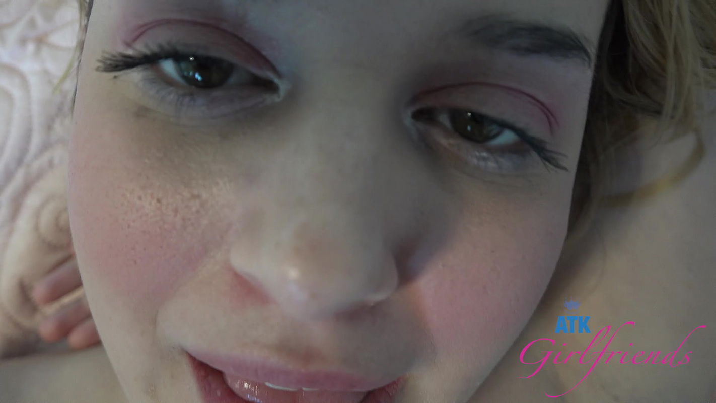 ATK Girlfriends with Dez Hansen in Farm Date 2