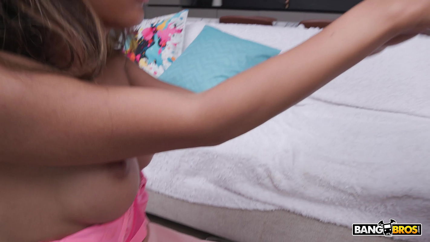 Brown Bunnies with Luna Blackx in The Anal Teaching Stepdad