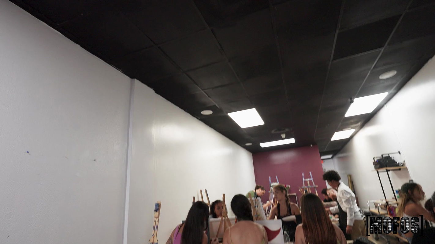 Let’s Post It with Munro Blaxxx in Painting Class Ass