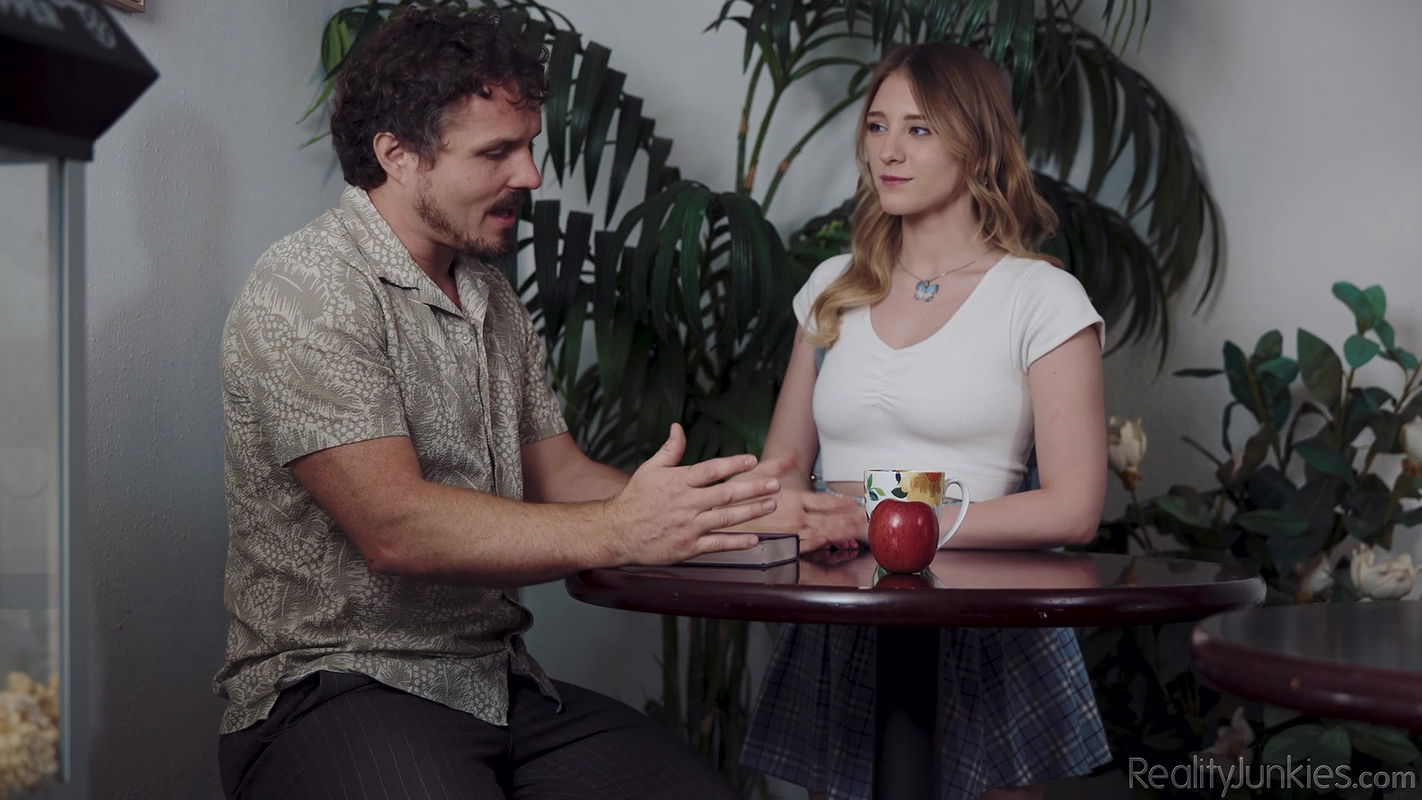 Reality Junkies with Melody Marks in Deep Inside Schoolgirl Sluts