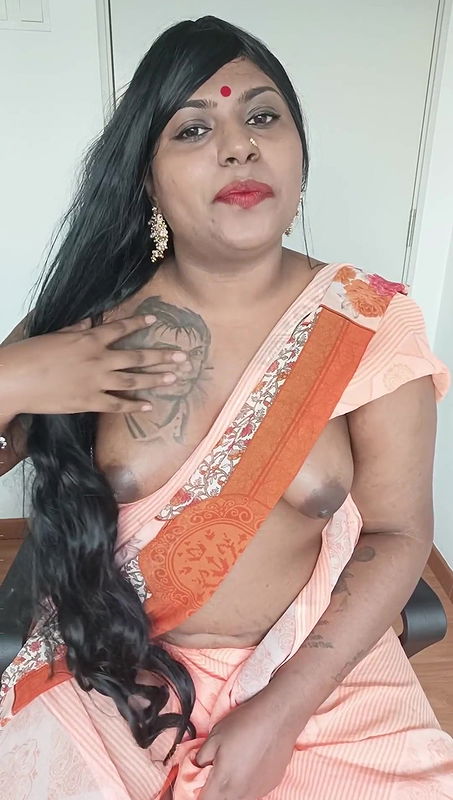 YEN AUNTY CORRECT PANNE MUDILE