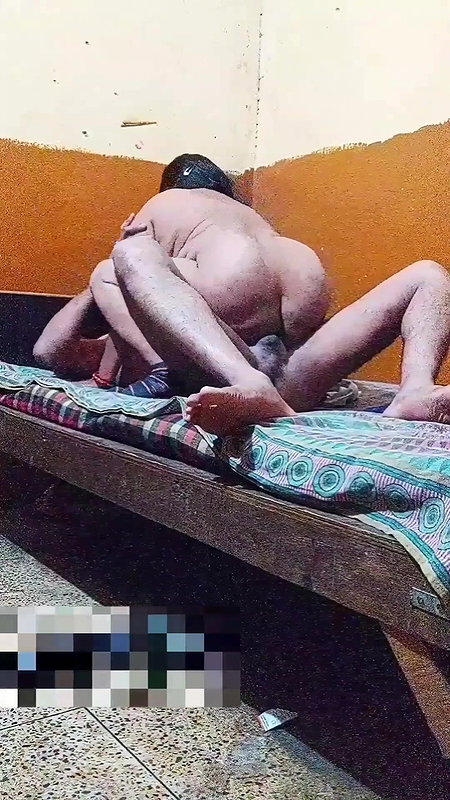 Big ass desi aunty