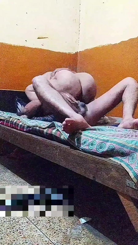 Big ass desi aunty