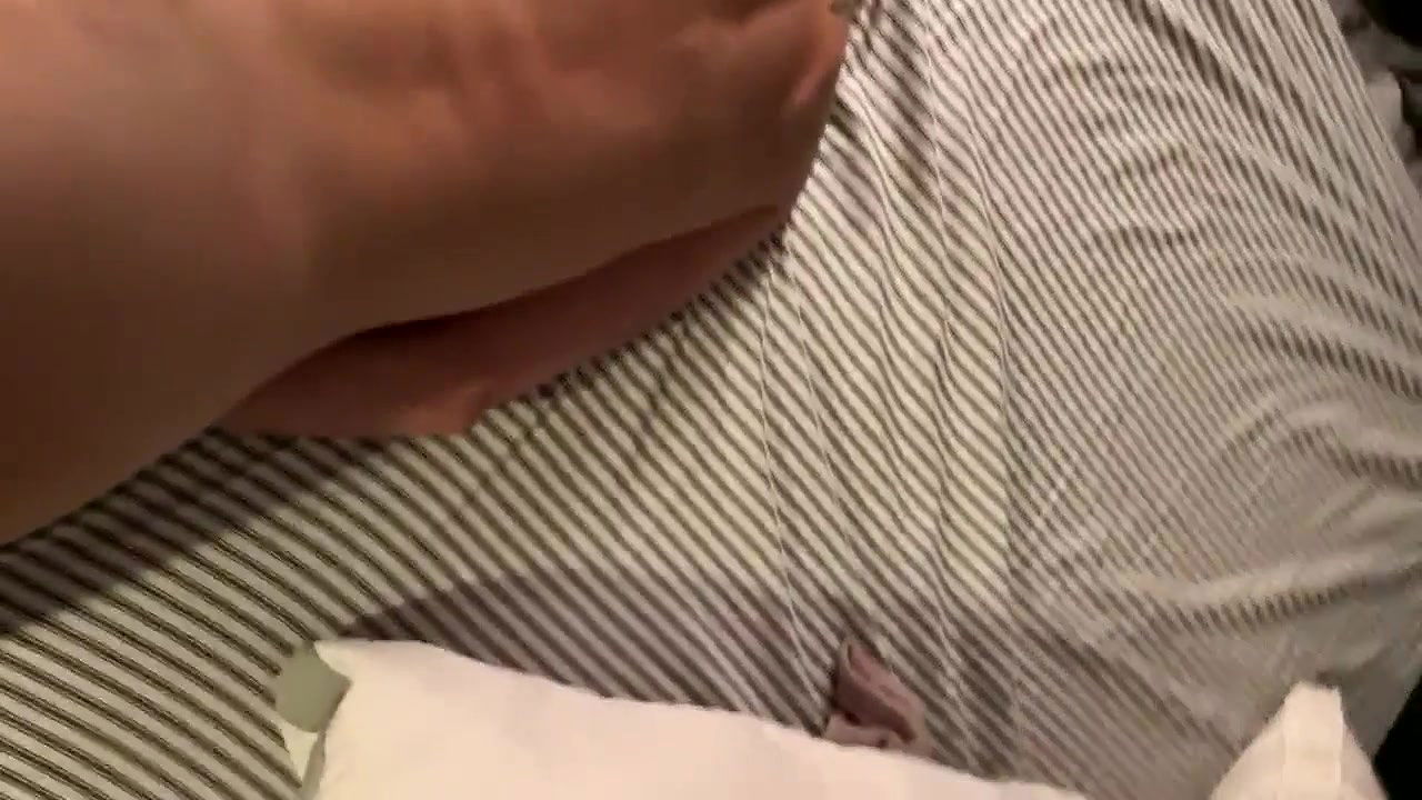 Big Tit Teen Breaks Into Vacant Home Fucks Step Brother_5a143f56