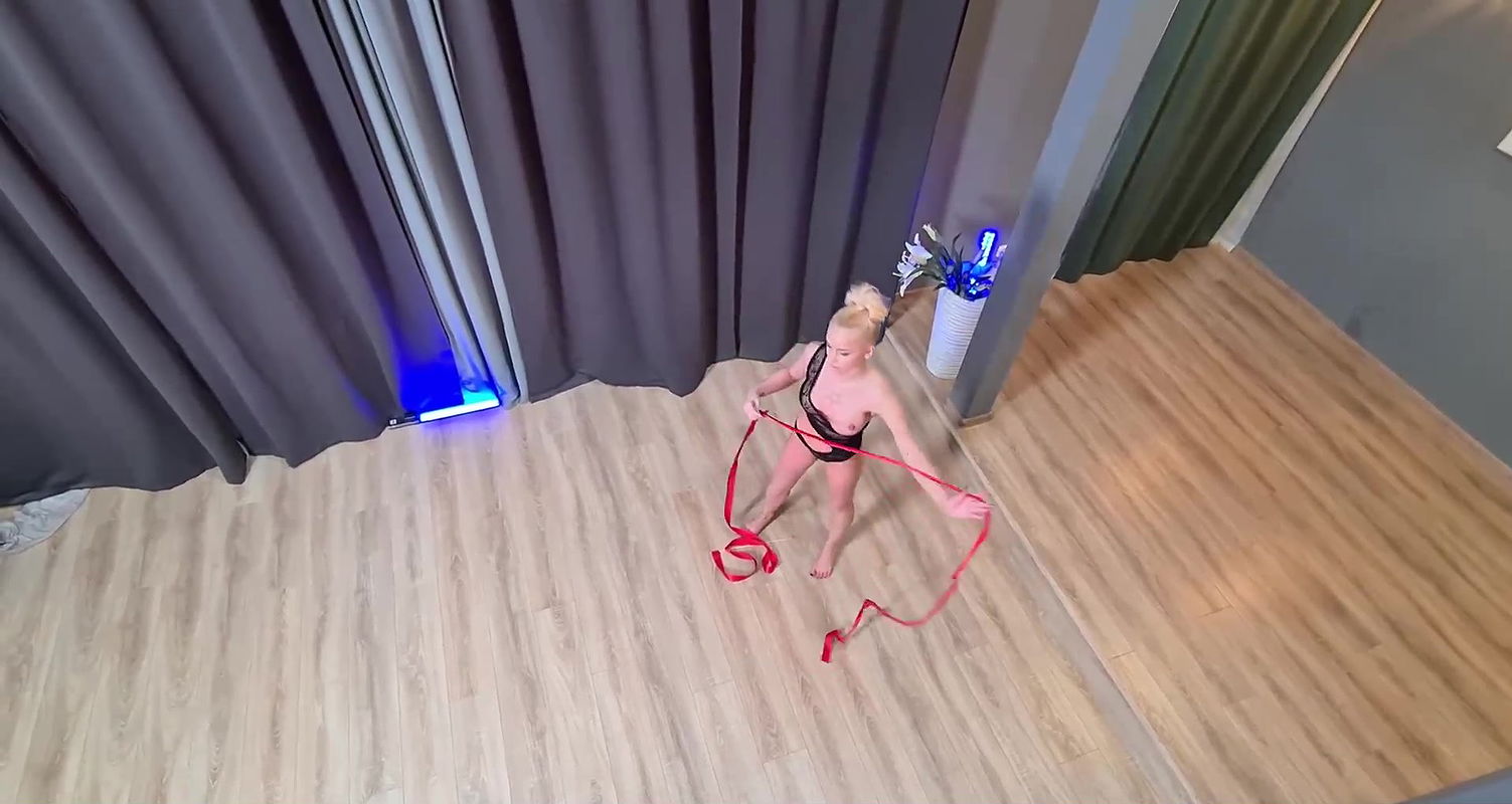 Black in my crack Black Male squatting in home gets our mummy officers squatting on his_887ec35a