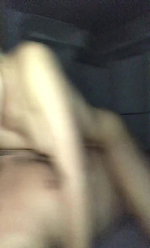 Fucking my home boy Big booty grandma in a hotel we booked for us_2210f0ef