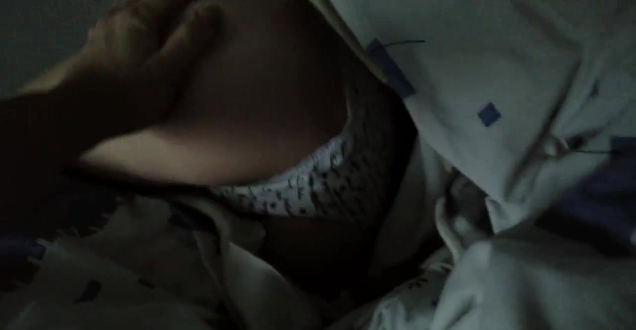 HOME ALONE WITH MY BUSTY NEW STEPMOM_d35a5ee5