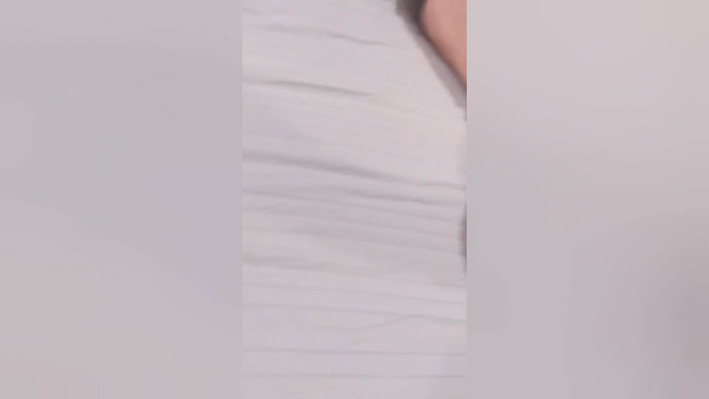 Huge Ass Latina Valentina Jewels Sucks Big Cock and Takes him Home to Fuck_ac2ce97f