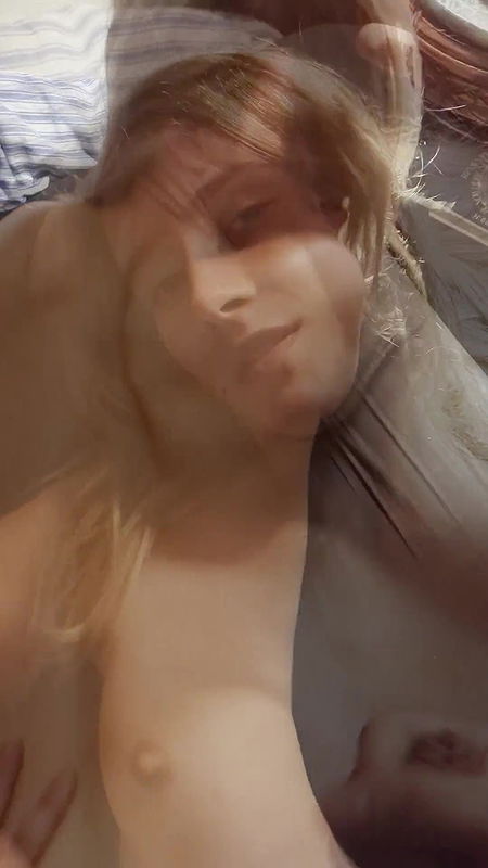 Lucky DILF gets fucked by skinny Latino twink at home x_067ff201