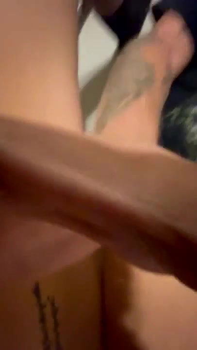 Naughty Schoolgirl Masturbating While Home Alone_eb8c3f39