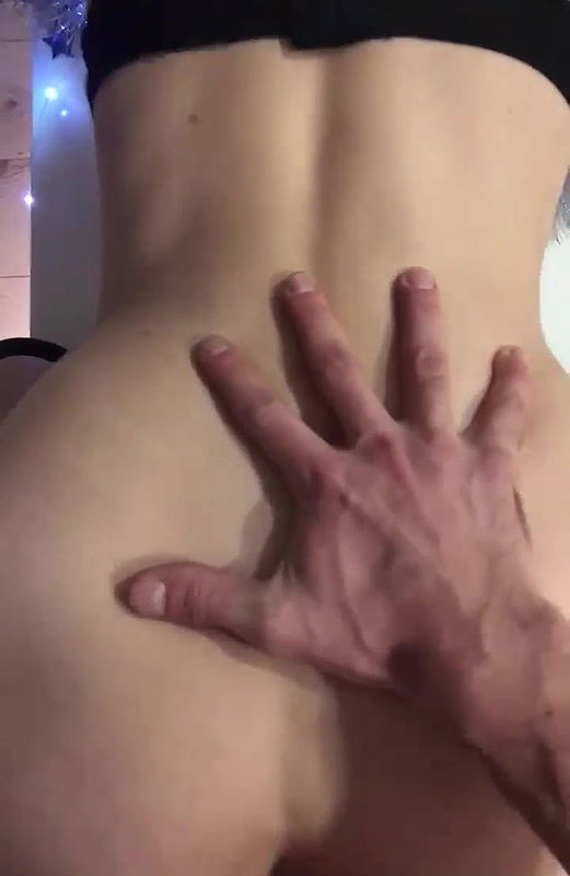 Pissed Asian twink nailed at home after golden pee in bath_6869cc12