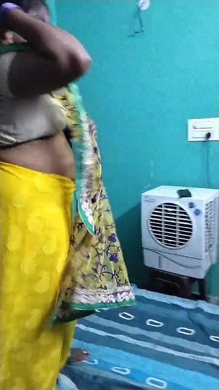 Desi village bhabi sexy body