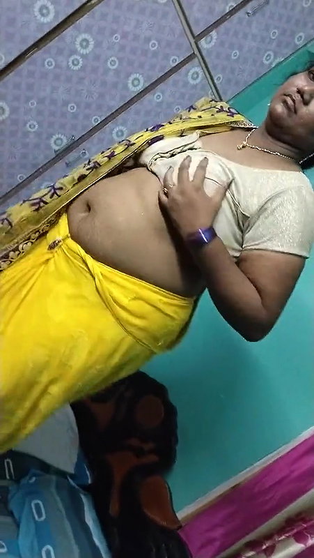 Desi village bhabi sexy body