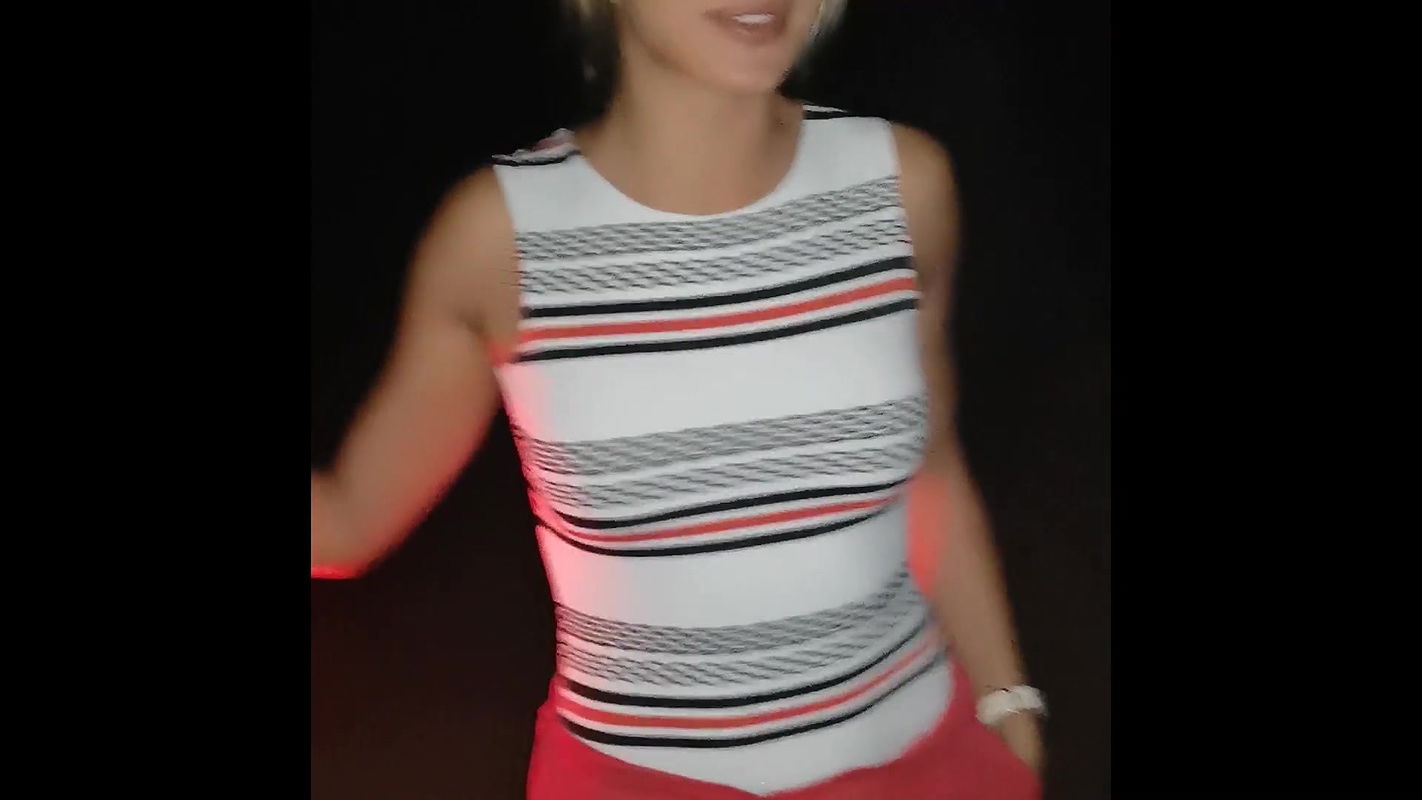 She came home and found me like this in the kitchen so she took out her phone_6c112c37