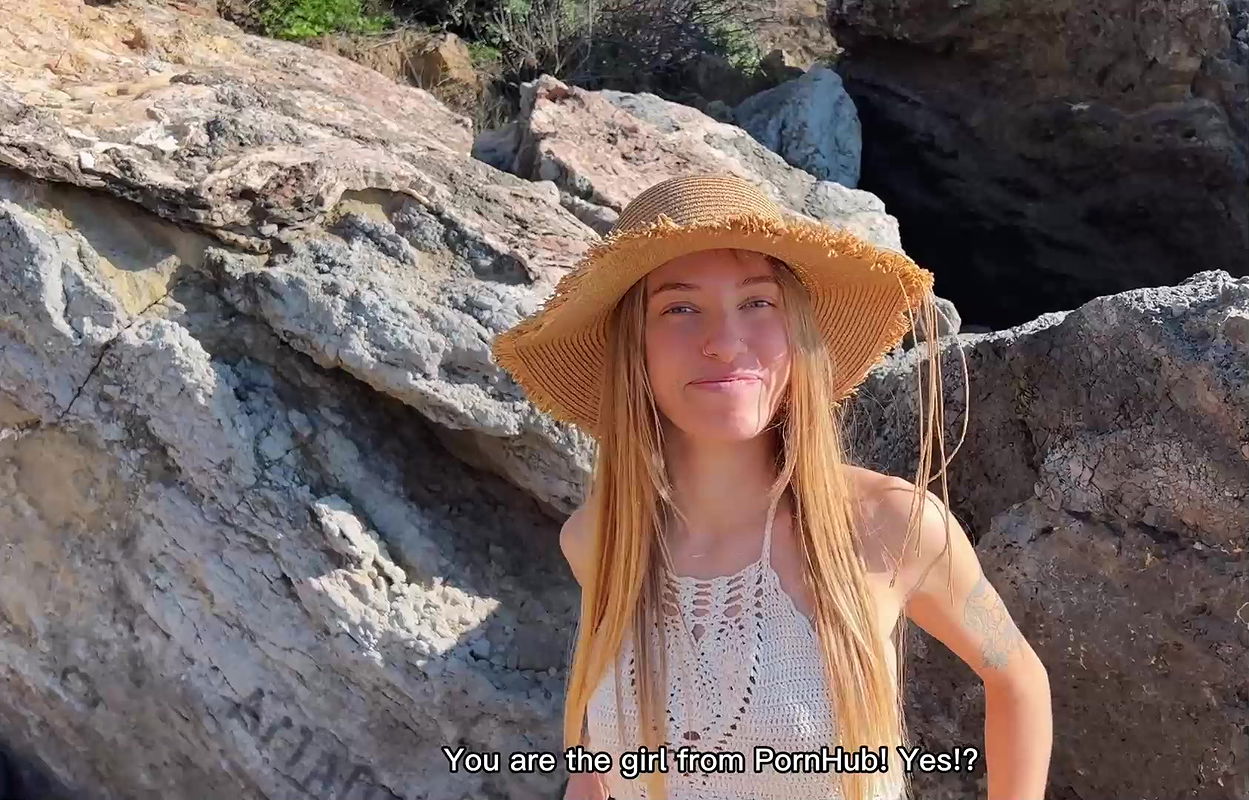 Slipping my tiny blue thong to the side and riding a big cock in the home theatre Mama_Foxx94_fdd4c1bb