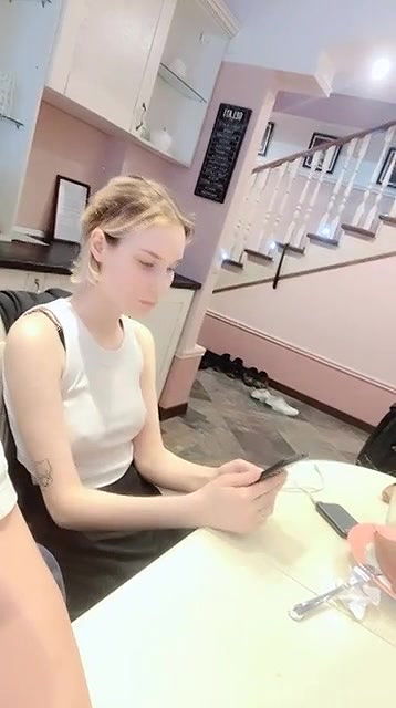 Sofie Marie heads home for a banging with her horny boyfriend_6d6f5b98