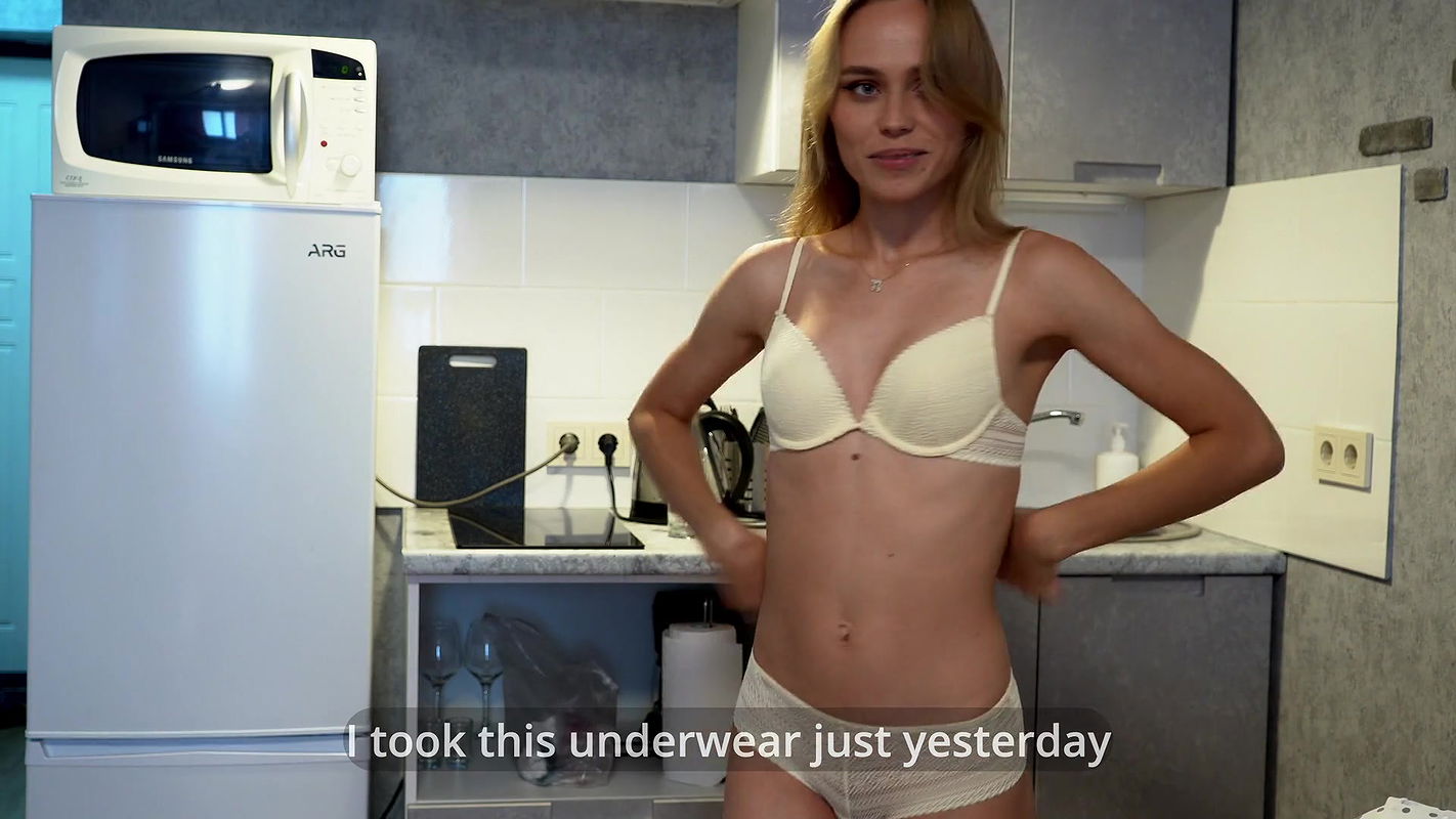 Stepsister gets caught sneaking home after party_2e3b3abf