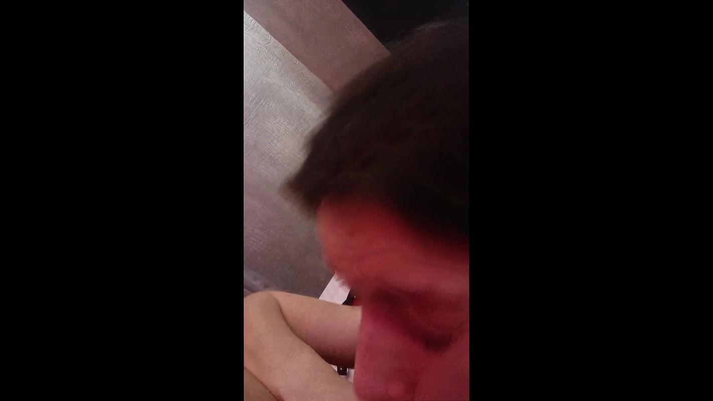 Trans girl decided to play with a masturbator while no one was at home and finished a lot of cum_add52eb8