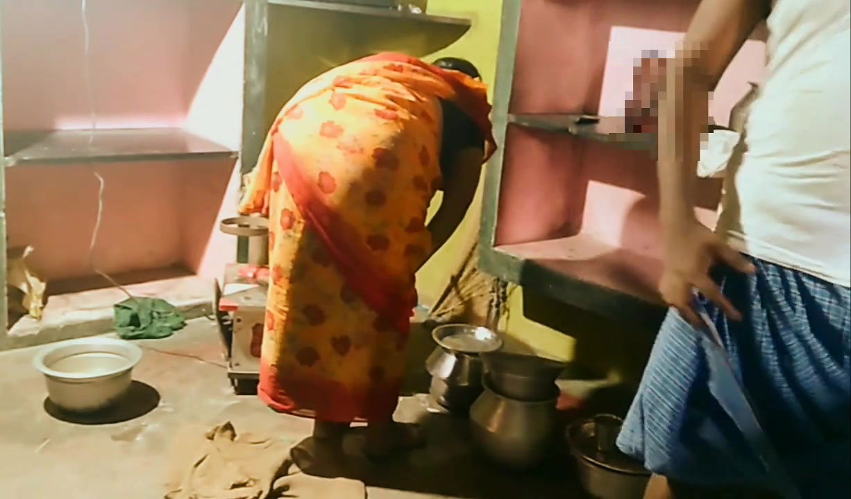 Desi – a Husband Who Has Sex While His Wife Is Doing Housework