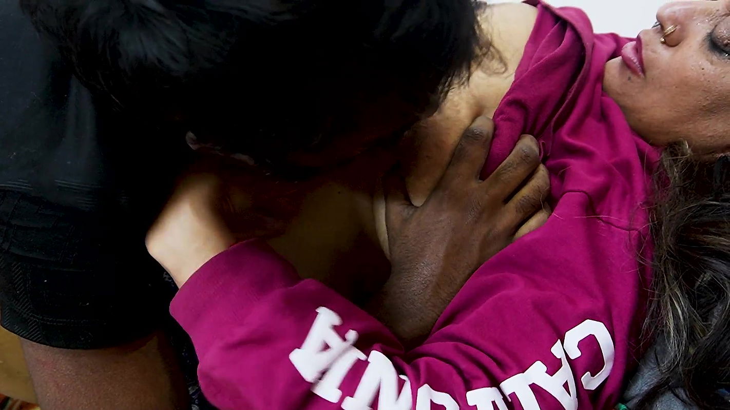 Desi Mallu Wife Fucking Hard with Her Handsome Sexy Deborji